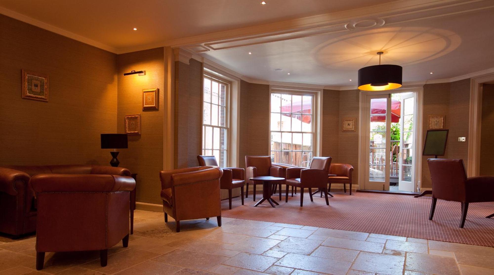 The Rose & Crown Hotel Tonbridge Exterior photo