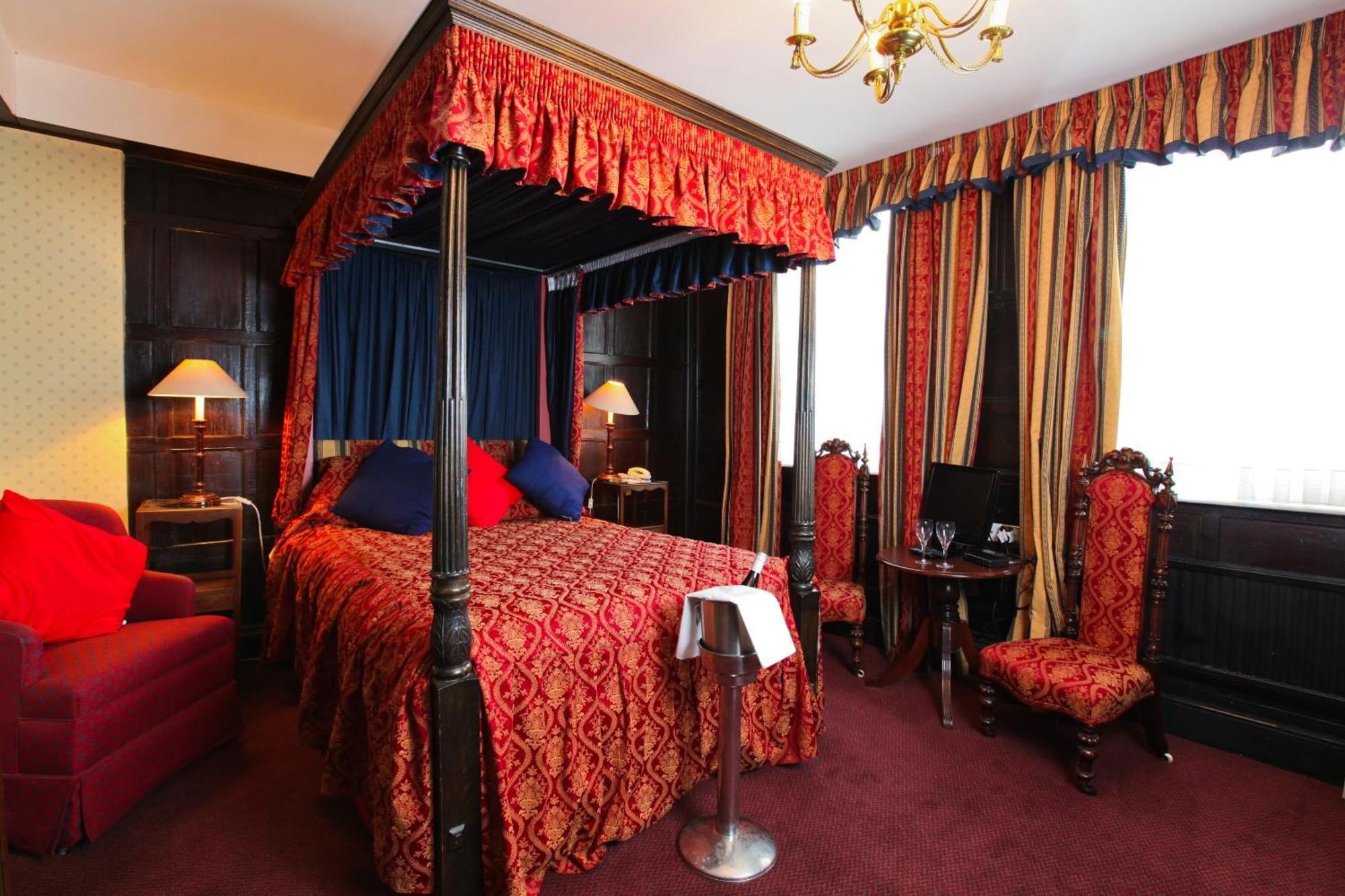 The Rose & Crown Hotel Tonbridge Room photo